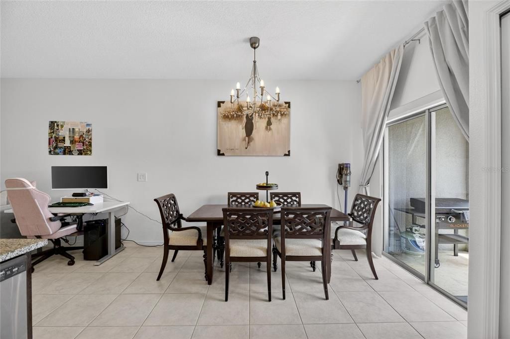 For Sale: $268,900 (3 beds, 2 baths, 1634 Square Feet)