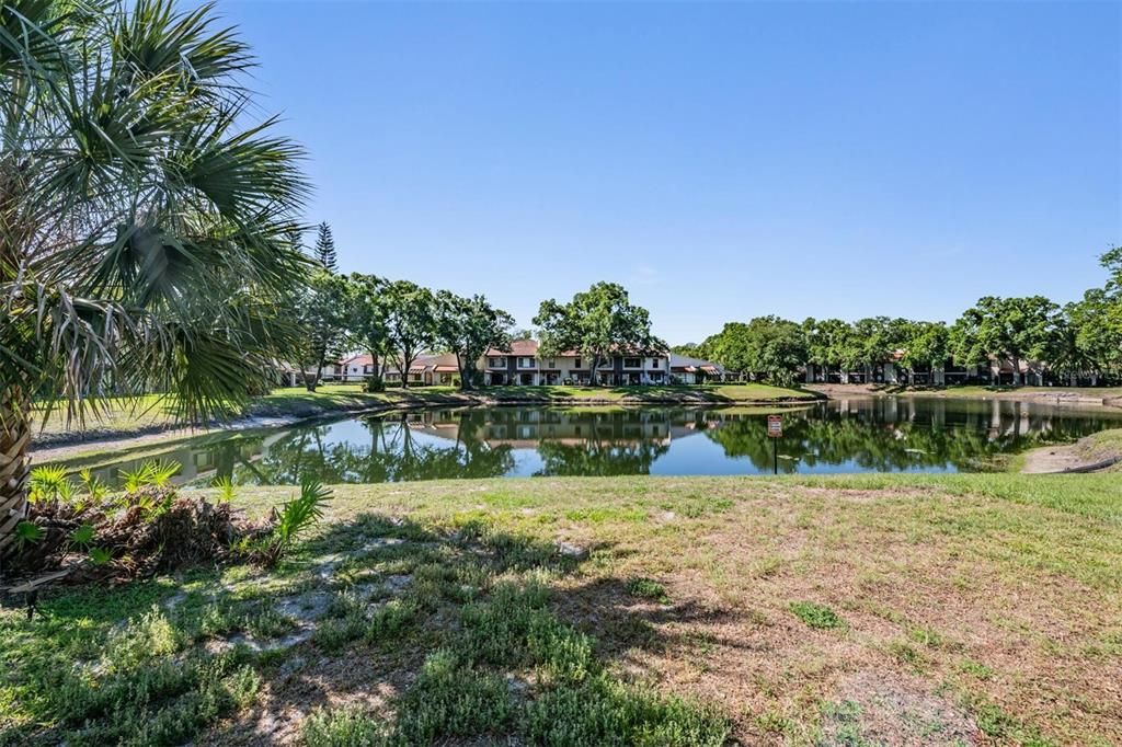 Active With Contract: $278,900 (2 beds, 2 baths, 1422 Square Feet)