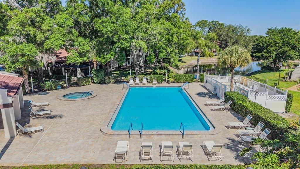 Active With Contract: $278,900 (2 beds, 2 baths, 1422 Square Feet)