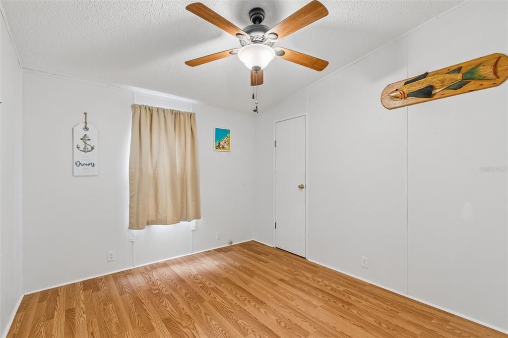 For Sale: $169,900 (3 beds, 2 baths, 1248 Square Feet)
