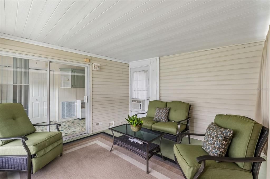 For Sale: $169,900 (3 beds, 2 baths, 1248 Square Feet)