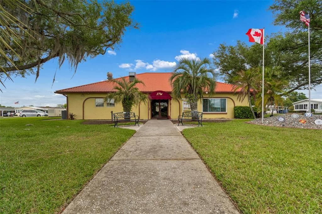 For Sale: $169,900 (3 beds, 2 baths, 1248 Square Feet)