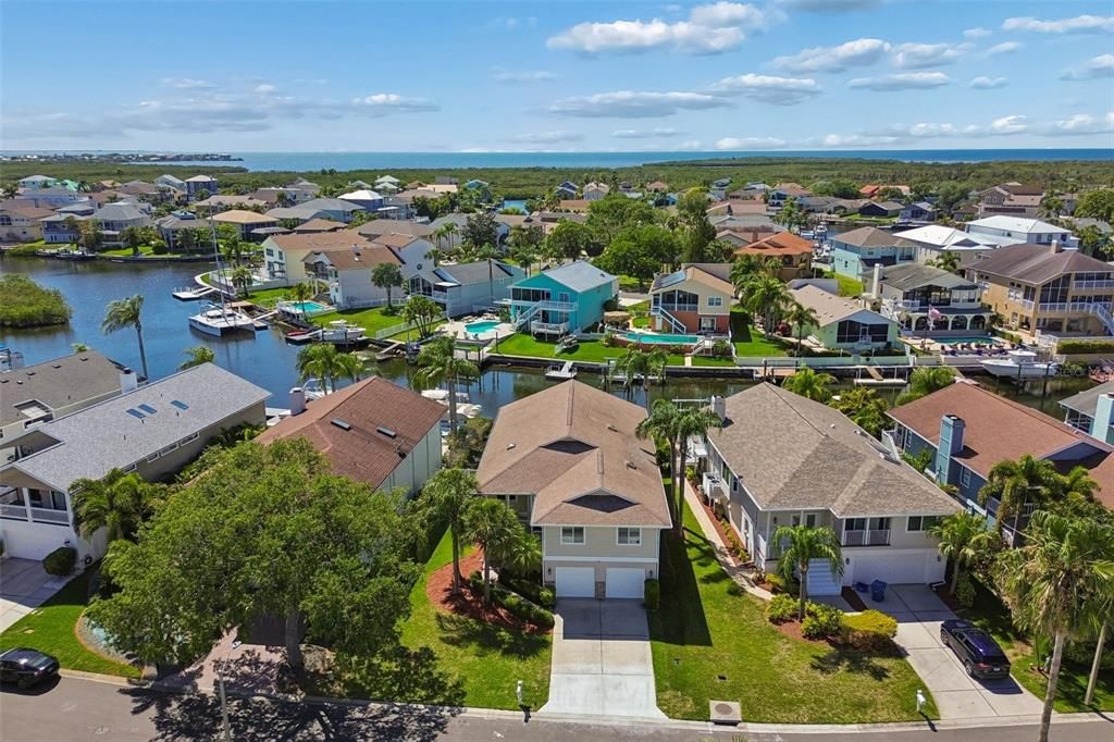 En Venta: $759,900 (3 camas, 3 baños, 2020 Pies cuadrados)