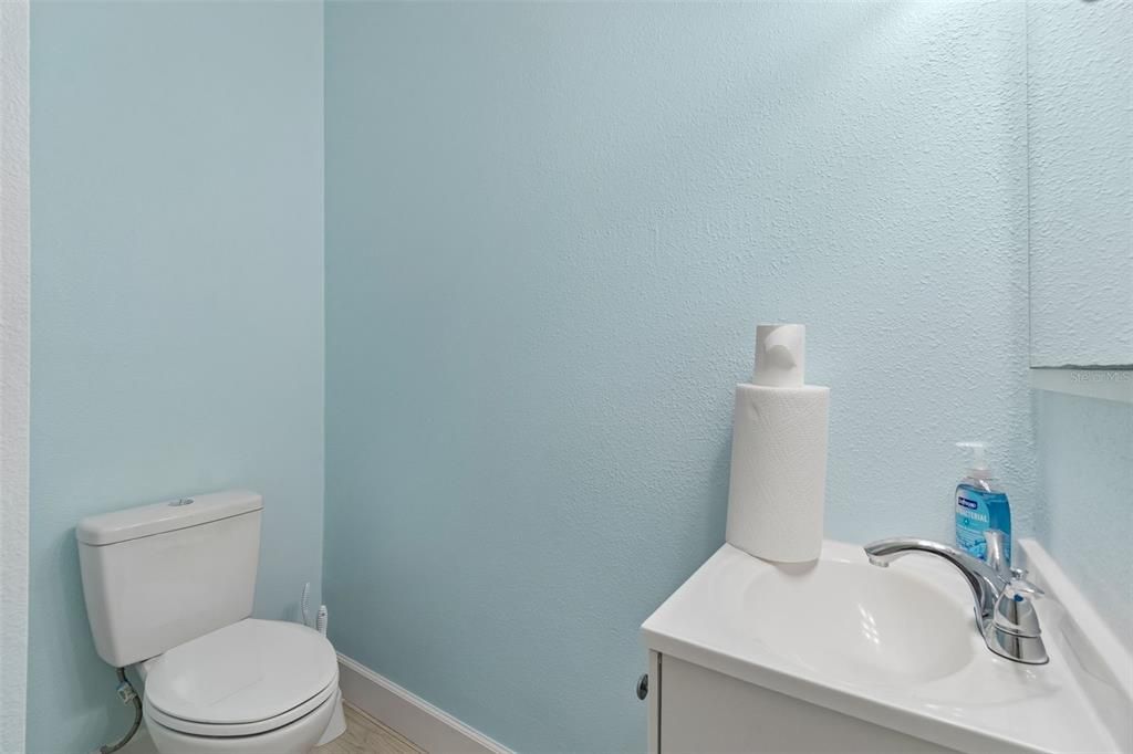 En Venta: $759,900 (3 camas, 3 baños, 2020 Pies cuadrados)