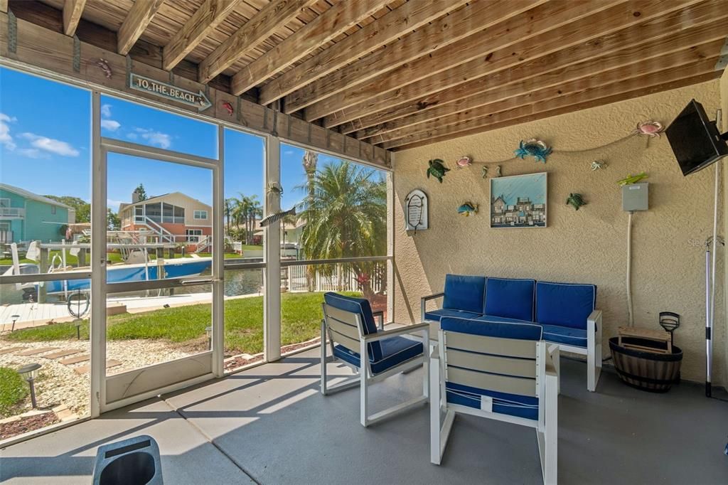En Venta: $759,900 (3 camas, 3 baños, 2020 Pies cuadrados)
