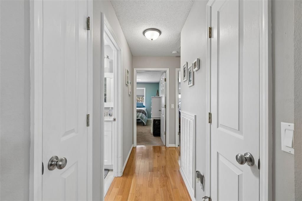 En Venta: $759,900 (3 camas, 3 baños, 2020 Pies cuadrados)