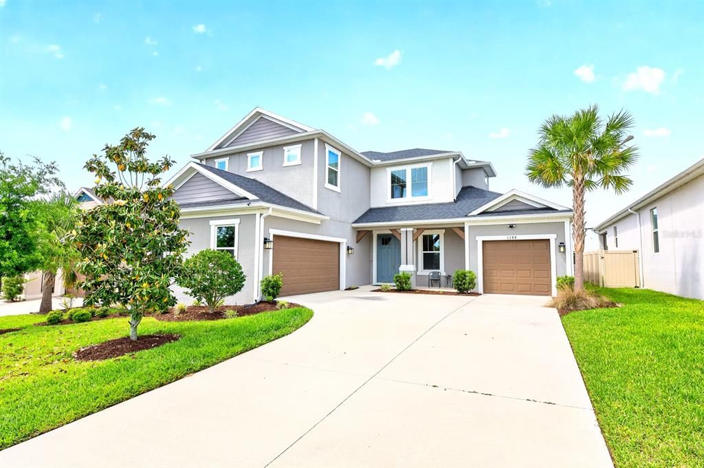Activo con contrato: $614,999 (5 camas, 4 baños, 3403 Pies cuadrados)