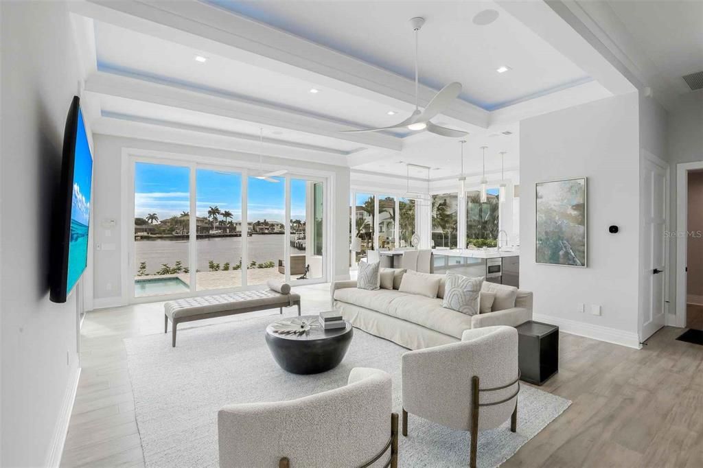 For Sale: $730,000 (4 beds, 4 baths, 4009 Square Feet)