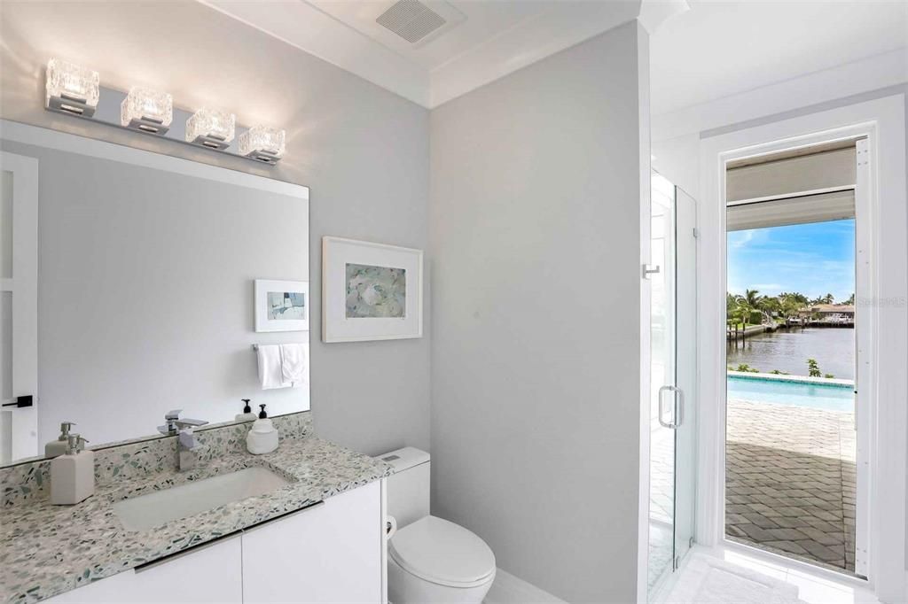 For Sale: $730,000 (4 beds, 4 baths, 4009 Square Feet)
