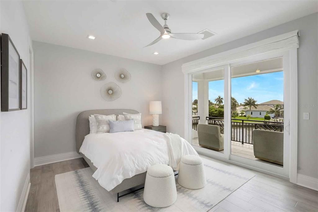 For Sale: $730,000 (4 beds, 4 baths, 4009 Square Feet)