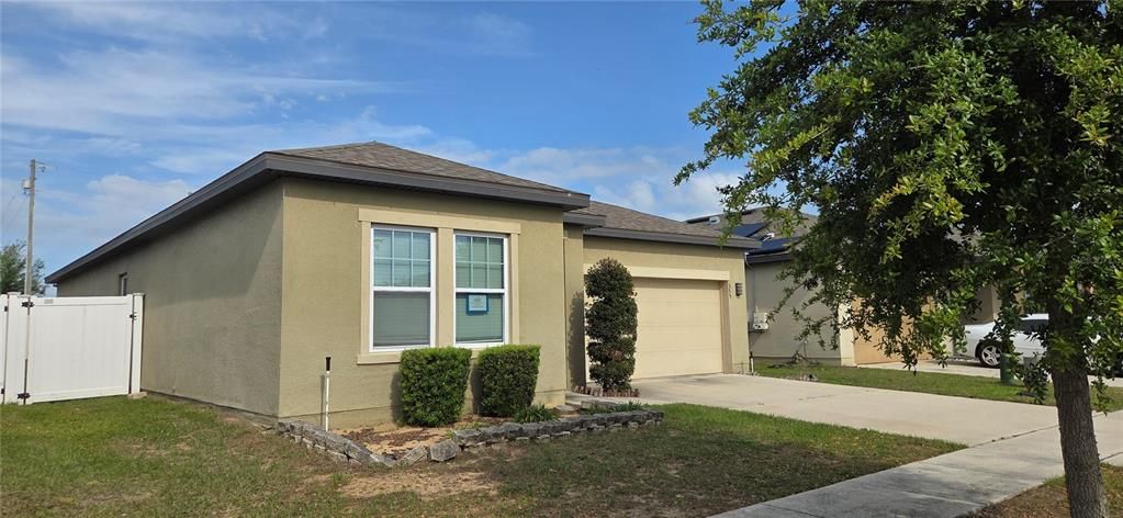 For Sale: $240,000 (3 beds, 2 baths, 1802 Square Feet)