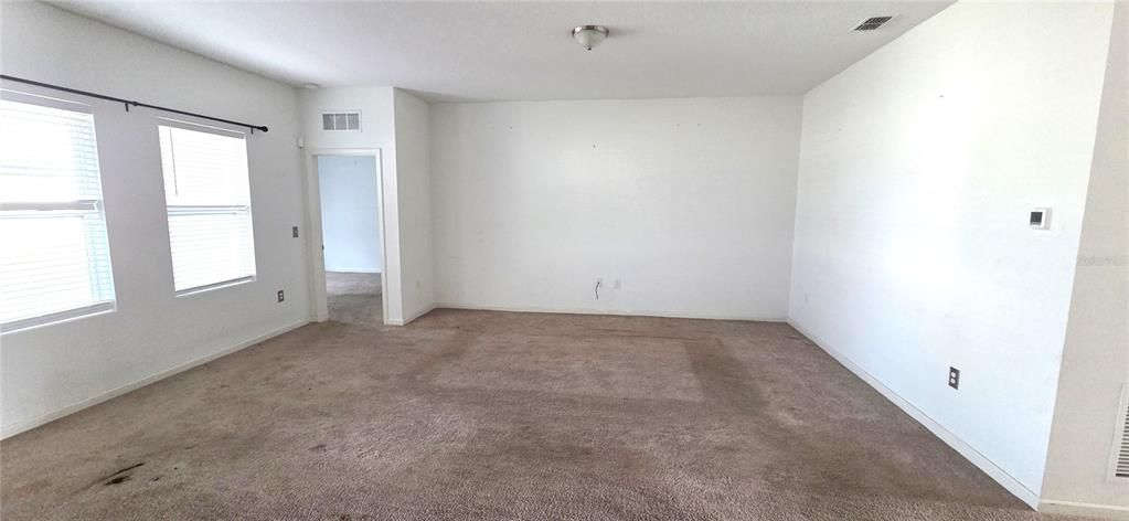 For Sale: $240,000 (3 beds, 2 baths, 1802 Square Feet)