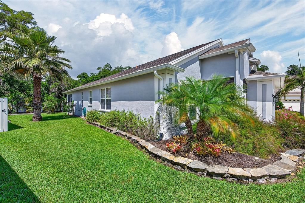 Activo con contrato: $389,900 (3 camas, 2 baños, 1736 Pies cuadrados)