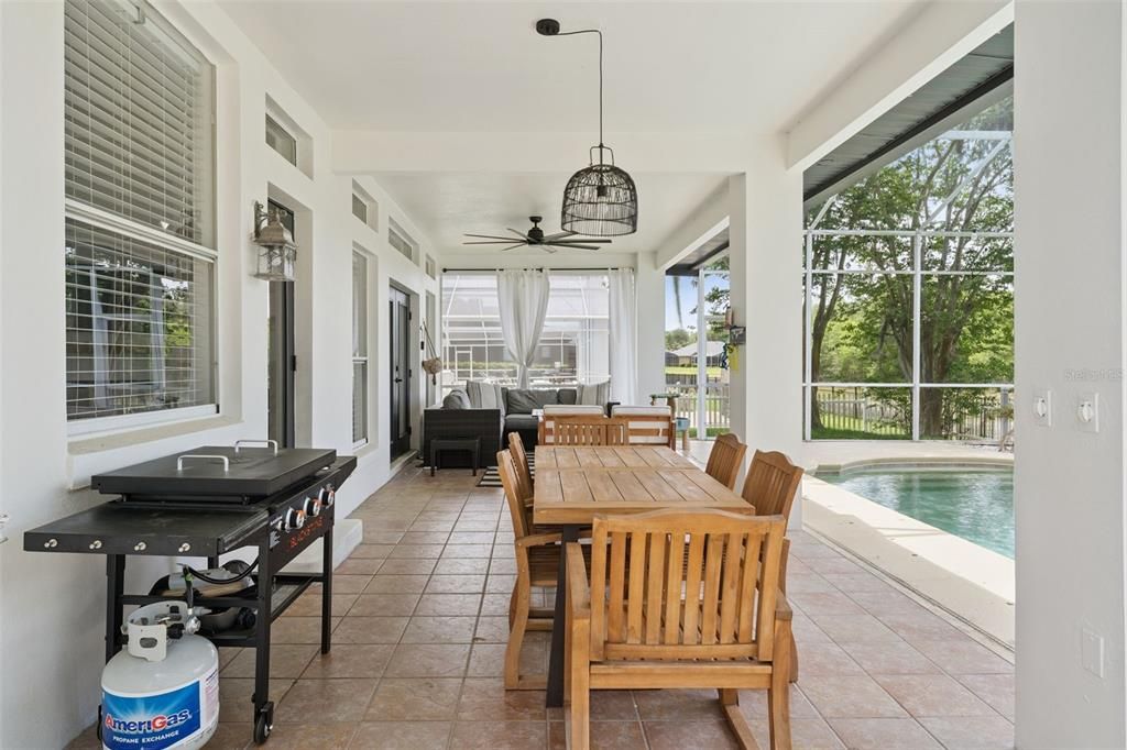 Active With Contract: $779,000 (5 beds, 3 baths, 3359 Square Feet)
