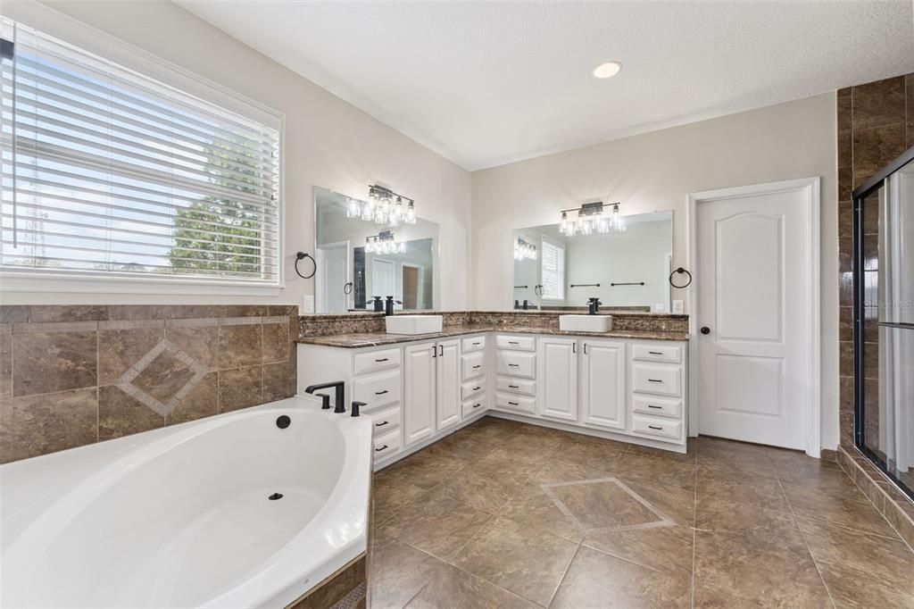 Active With Contract: $779,000 (5 beds, 3 baths, 3359 Square Feet)