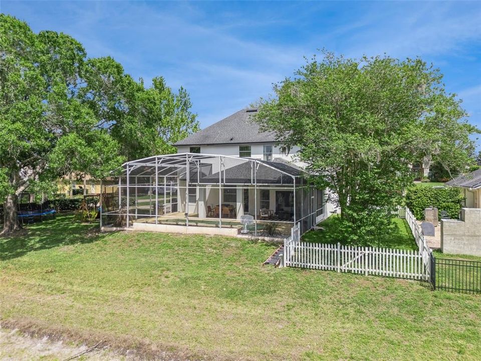 Active With Contract: $779,000 (5 beds, 3 baths, 3359 Square Feet)