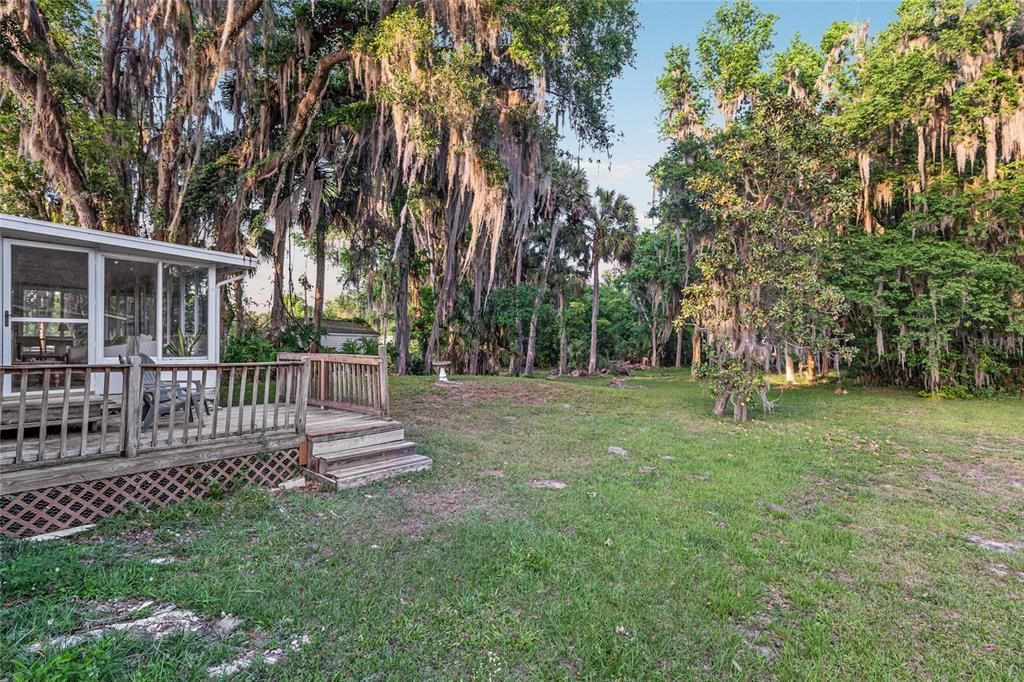 For Sale: $298,000 (3 beds, 2 baths, 1752 Square Feet)