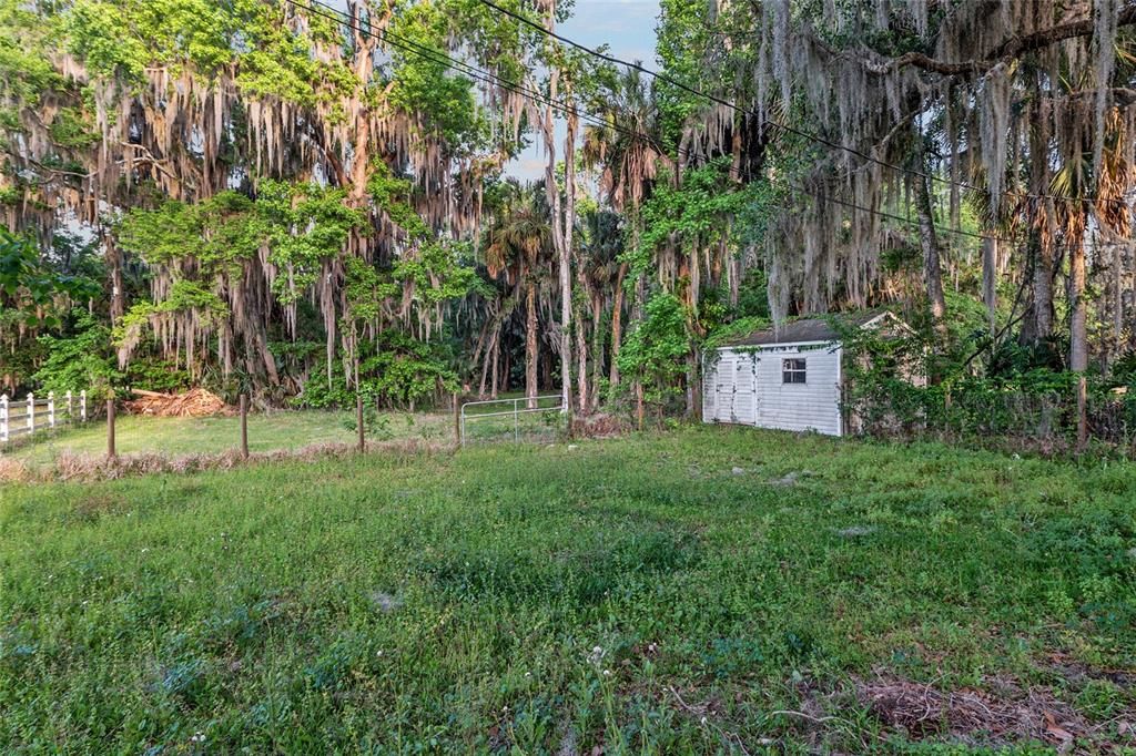 For Sale: $298,000 (3 beds, 2 baths, 1752 Square Feet)