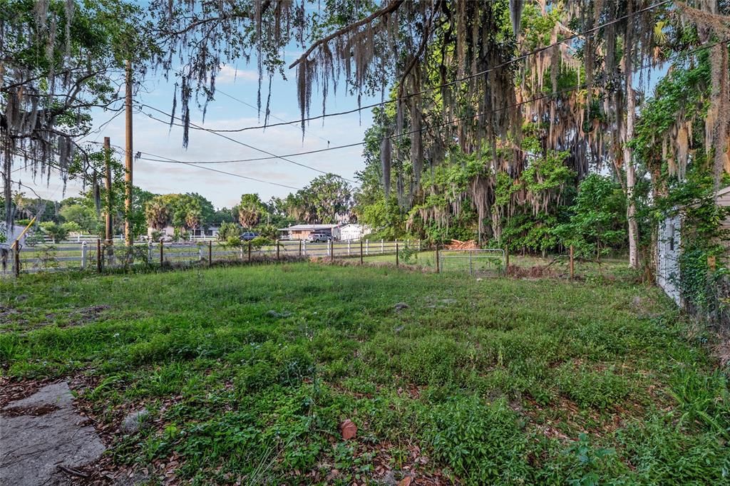 For Sale: $298,000 (3 beds, 2 baths, 1752 Square Feet)