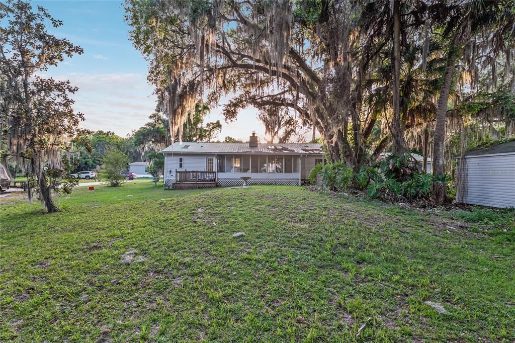 For Sale: $298,000 (3 beds, 2 baths, 1752 Square Feet)