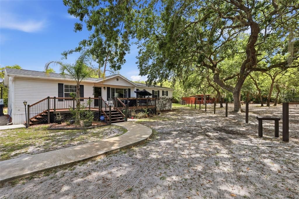 Recently Sold: $295,000 (3 beds, 2 baths, 1859 Square Feet)