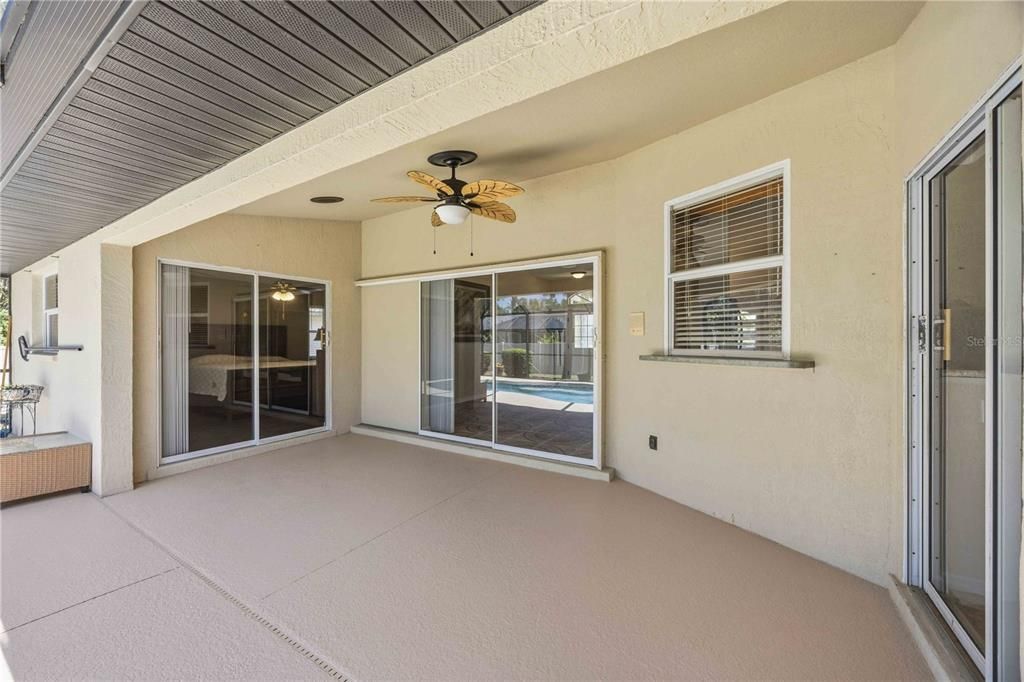 Activo con contrato: $470,000 (3 camas, 2 baños, 1983 Pies cuadrados)