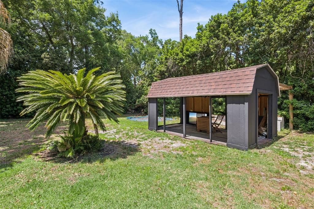 Activo con contrato: $385,000 (3 camas, 2 baños, 1908 Pies cuadrados)