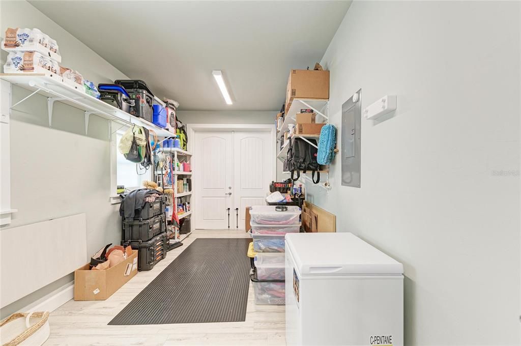 En Venta: $550,000 (1 camas, 1 baños, 1000 Pies cuadrados)