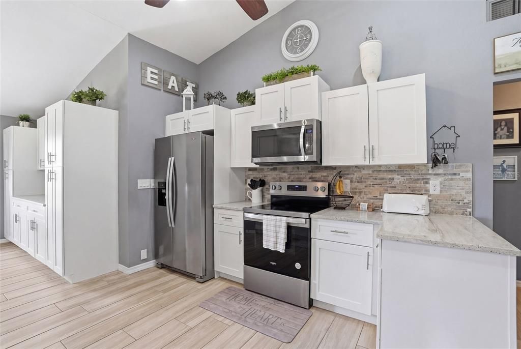 Active With Contract: $399,000 (4 beds, 2 baths, 2048 Square Feet)