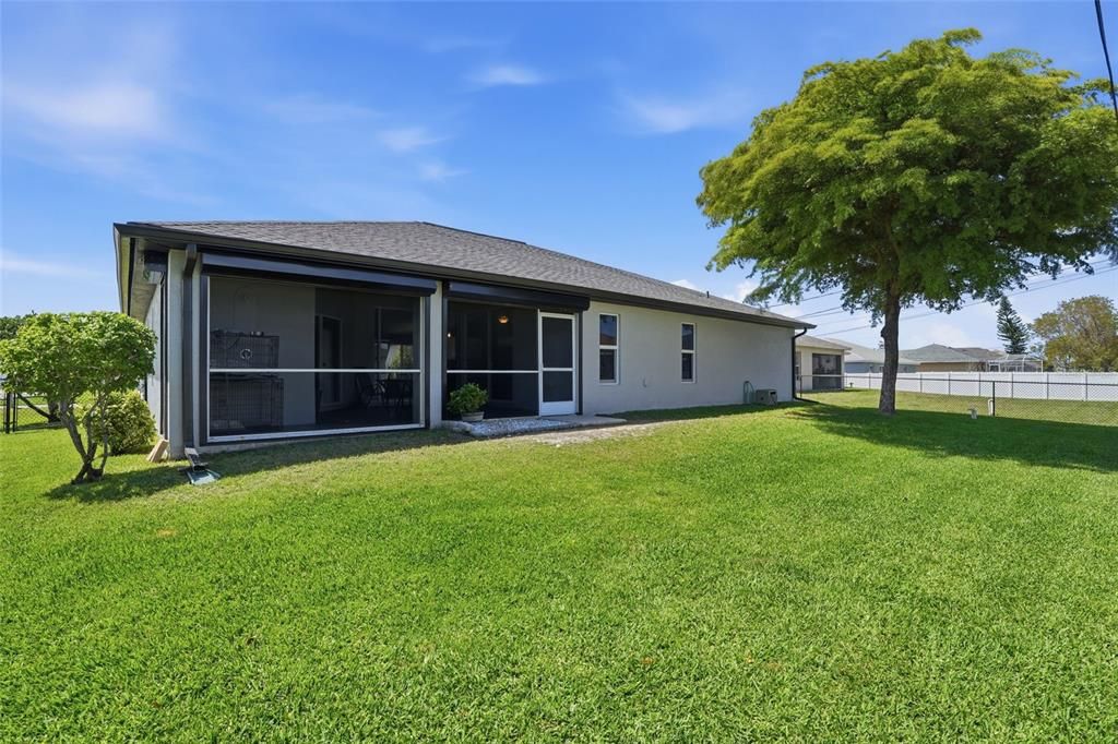Active With Contract: $399,000 (4 beds, 2 baths, 2048 Square Feet)