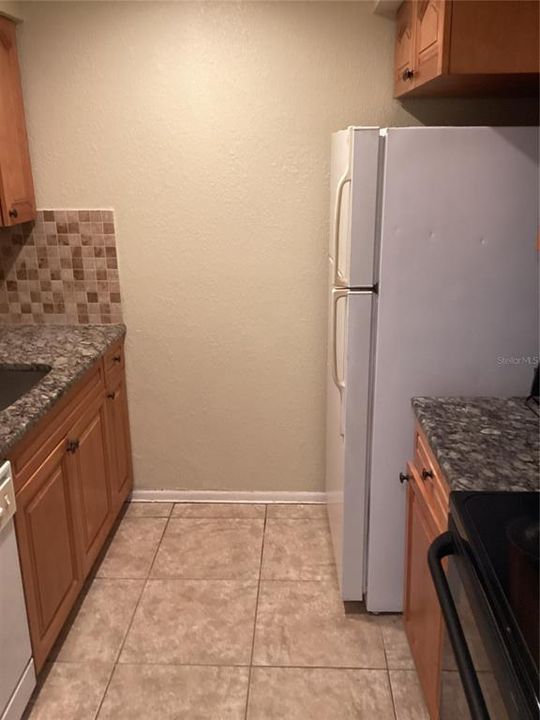 В аренду: $1,499 (2 спален, 2 ванн, 912 Квадратных фут)