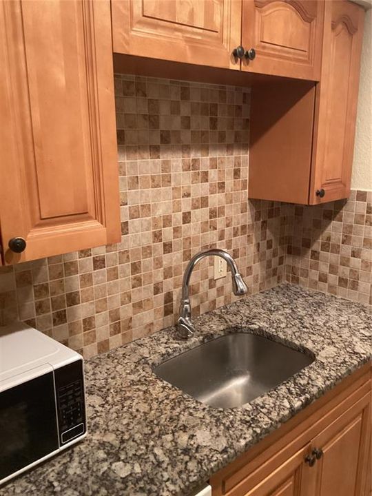 В аренду: $1,499 (2 спален, 2 ванн, 912 Квадратных фут)