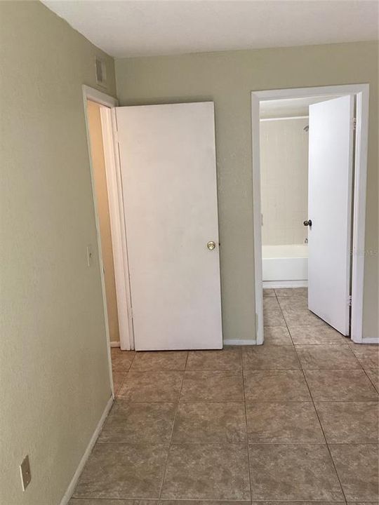 В аренду: $1,499 (2 спален, 2 ванн, 912 Квадратных фут)