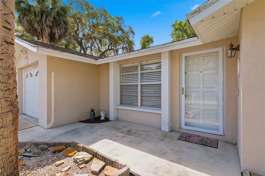 For Sale: $240,000 (3 beds, 2 baths, 1413 Square Feet)