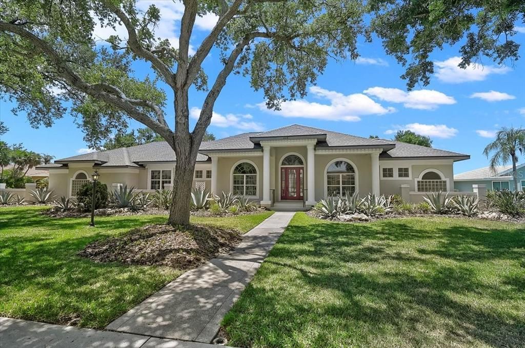 Active With Contract: $899,900 (4 beds, 3 baths, 3304 Square Feet)