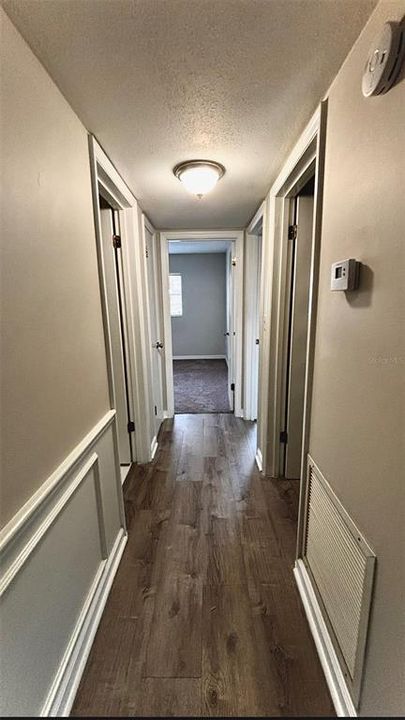 For Rent: $1,620 (2 beds, 1 baths, 915 Square Feet)