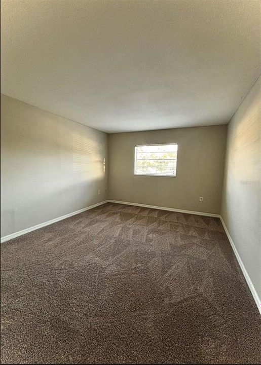 For Rent: $1,620 (2 beds, 1 baths, 915 Square Feet)