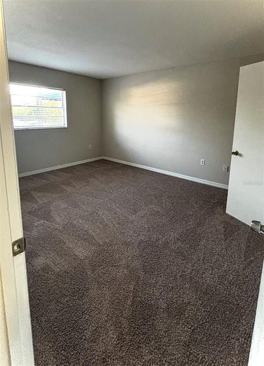 For Rent: $1,620 (2 beds, 1 baths, 915 Square Feet)