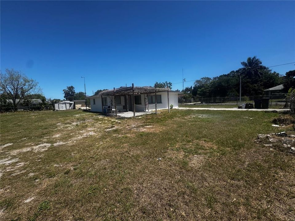 For Rent: $2,500 (4 beds, 2 baths, 1365 Square Feet)