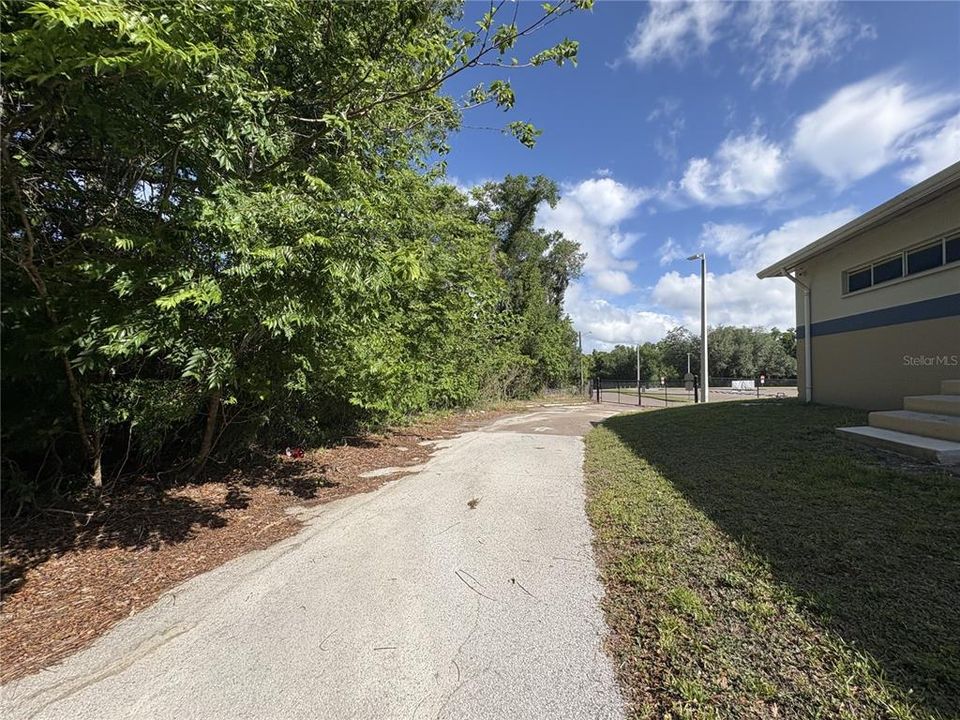 For Sale: $80,000 (0.33 acres)