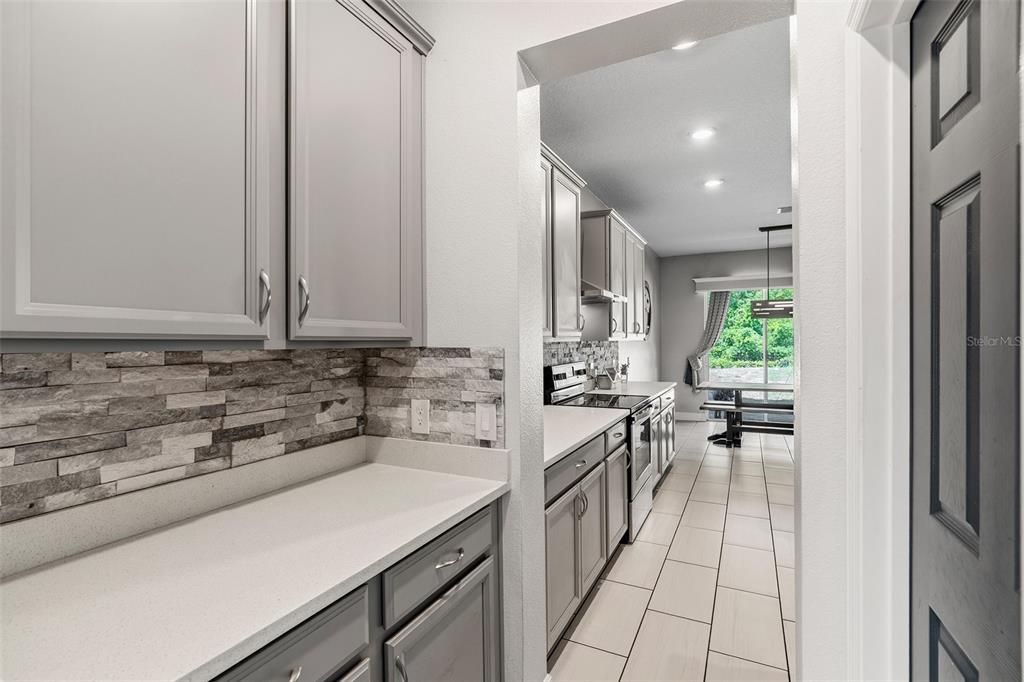 For Sale: $539,000 (5 beds, 2 baths, 3467 Square Feet)
