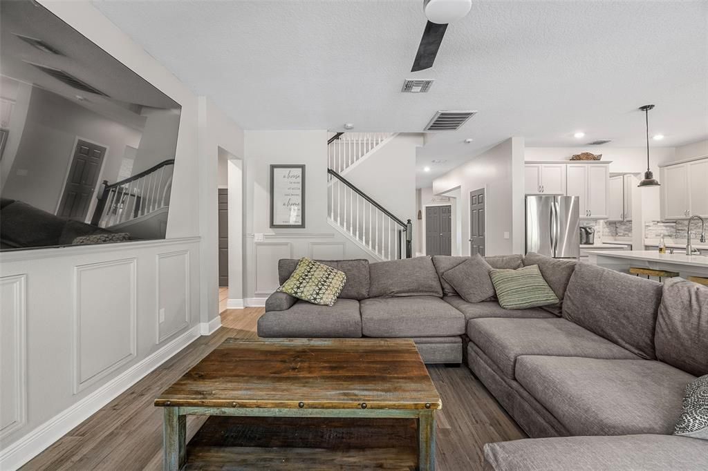 For Sale: $539,000 (5 beds, 2 baths, 3467 Square Feet)
