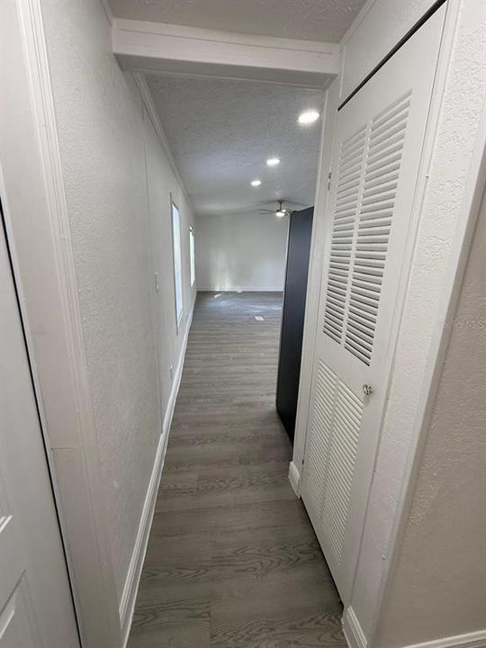 For Sale: $189,900 (3 beds, 2 baths, 1216 Square Feet)