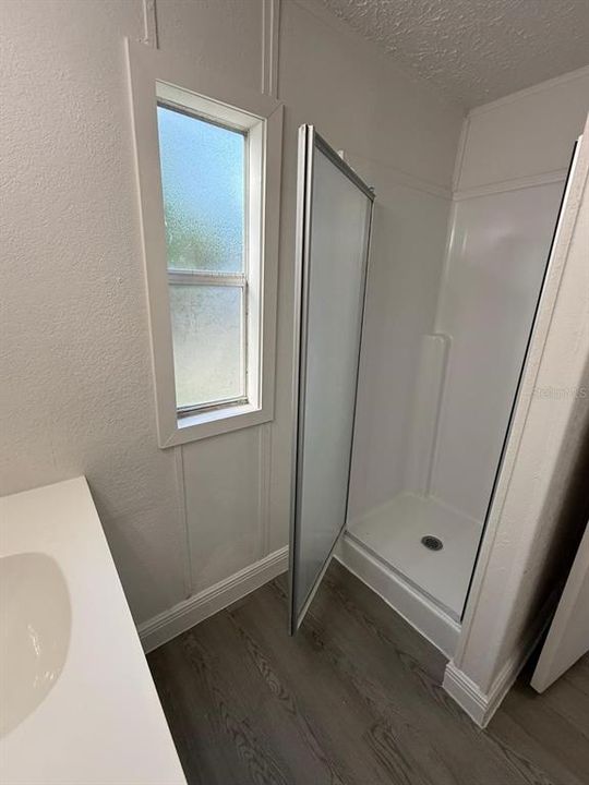 For Sale: $189,900 (3 beds, 2 baths, 1216 Square Feet)