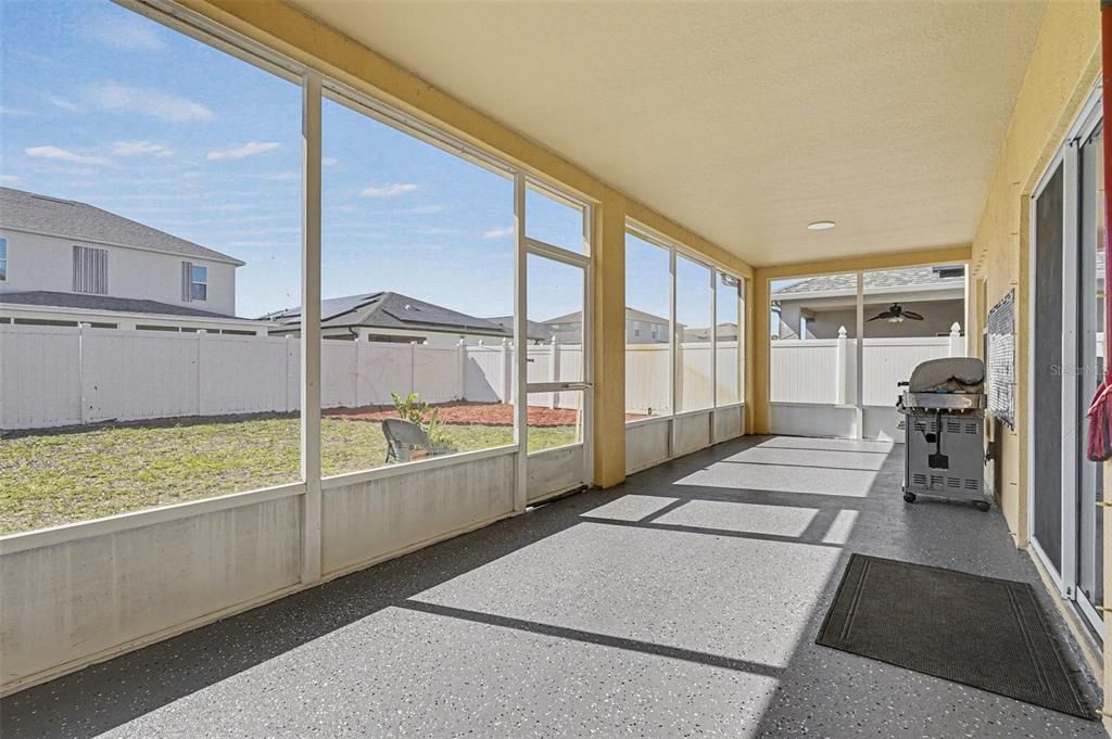For Sale: $499,000 (5 beds, 3 baths, 2986 Square Feet)
