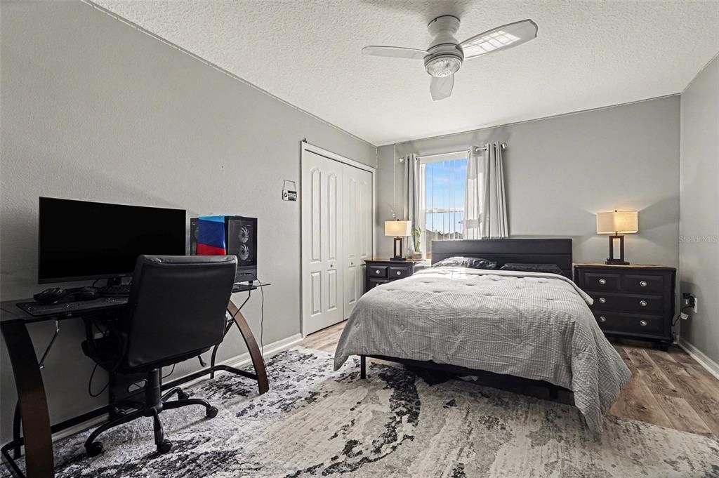 For Sale: $499,000 (5 beds, 3 baths, 2986 Square Feet)