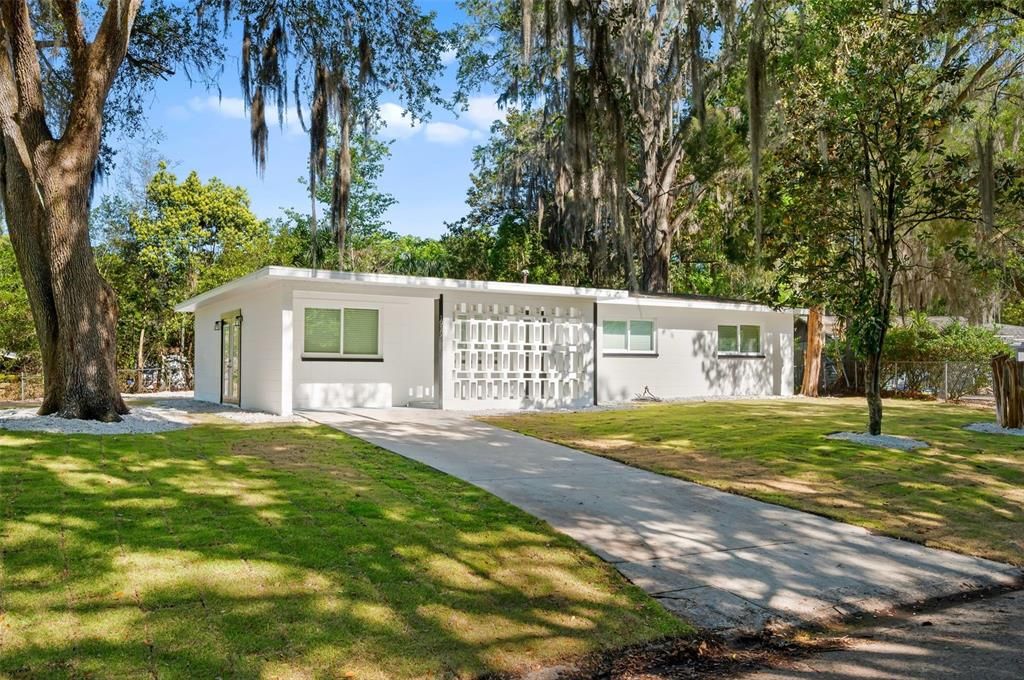 En Venta: $234,725 (3 camas, 2 baños, 1085 Pies cuadrados)