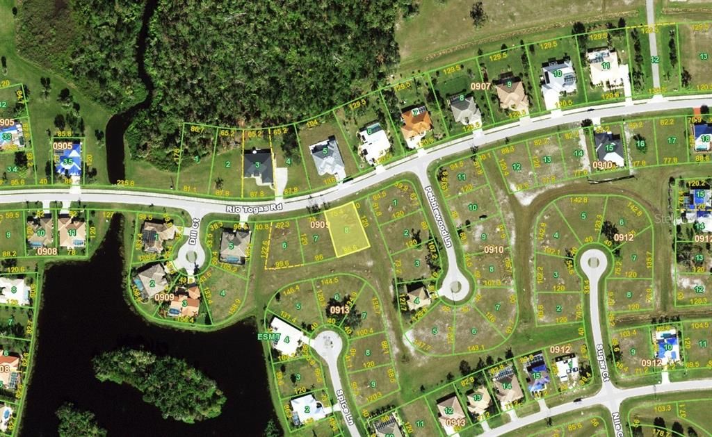 待售: $40,000 (0.22 acres)