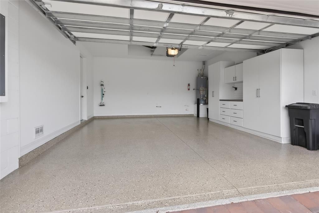 En Venta: $229,900 (2 camas, 2 baños, 1318 Pies cuadrados)