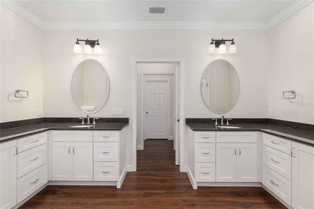 For Sale: $1,199,900 (5 beds, 3 baths, 2590 Square Feet)